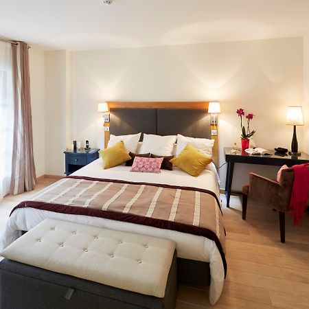 Mercure Maintenon Buitenkant foto