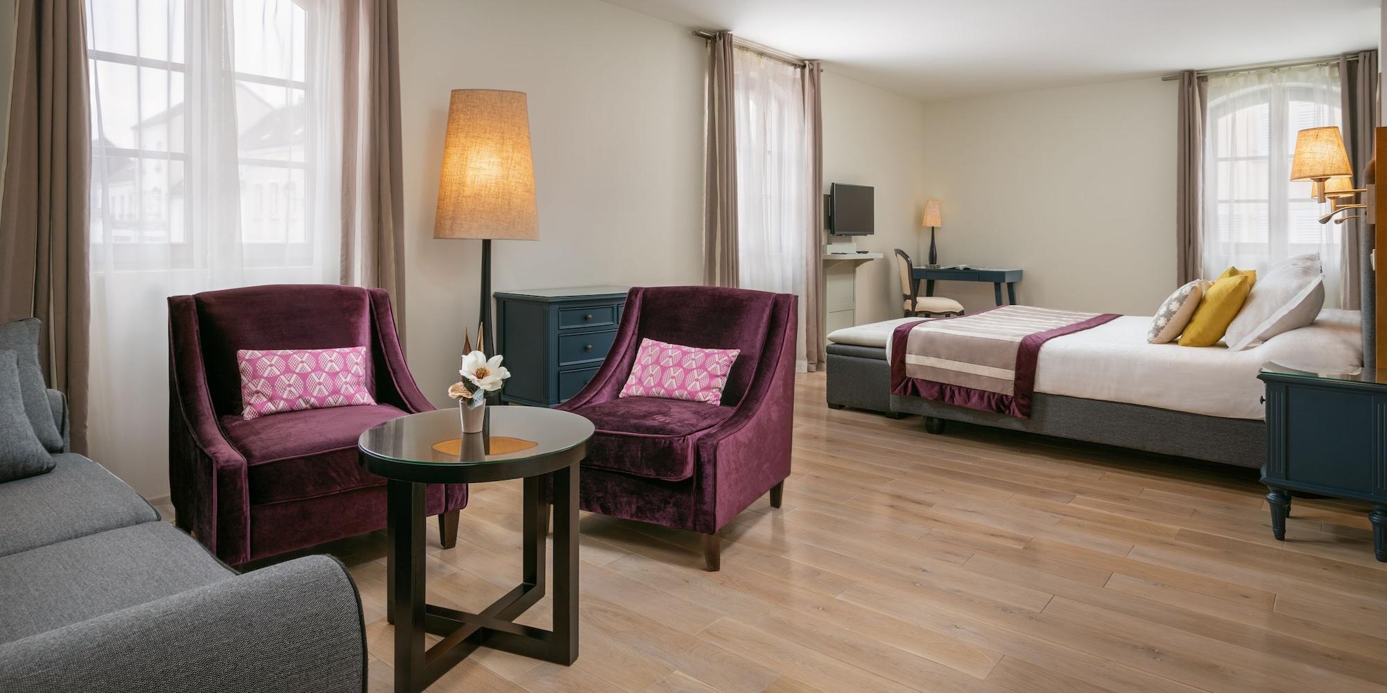 Mercure Maintenon Buitenkant foto