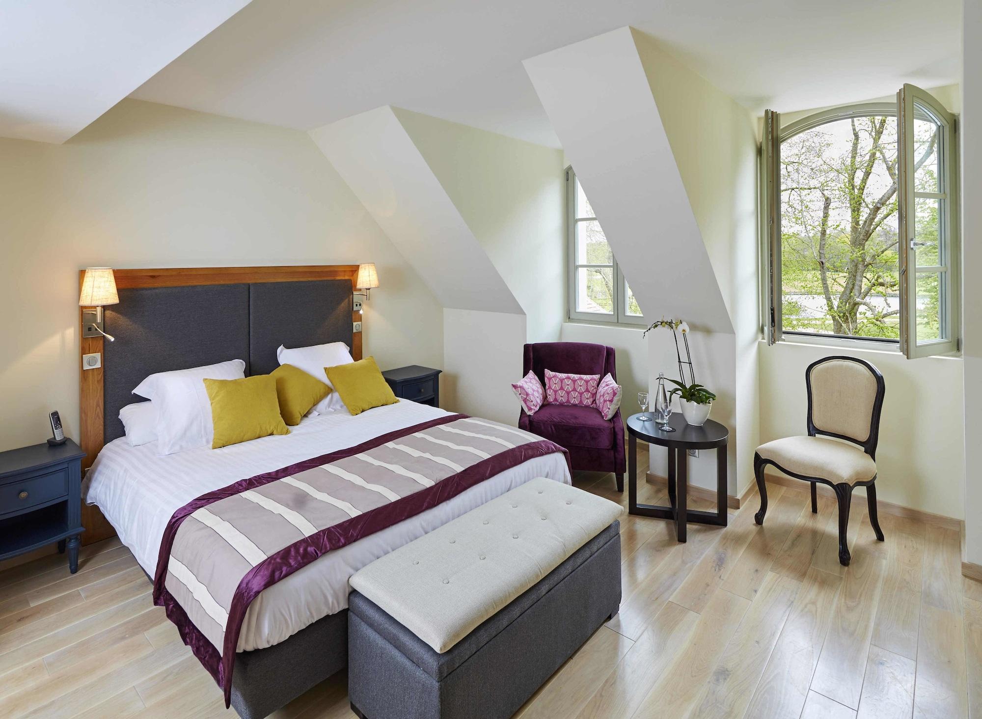 Mercure Maintenon Buitenkant foto