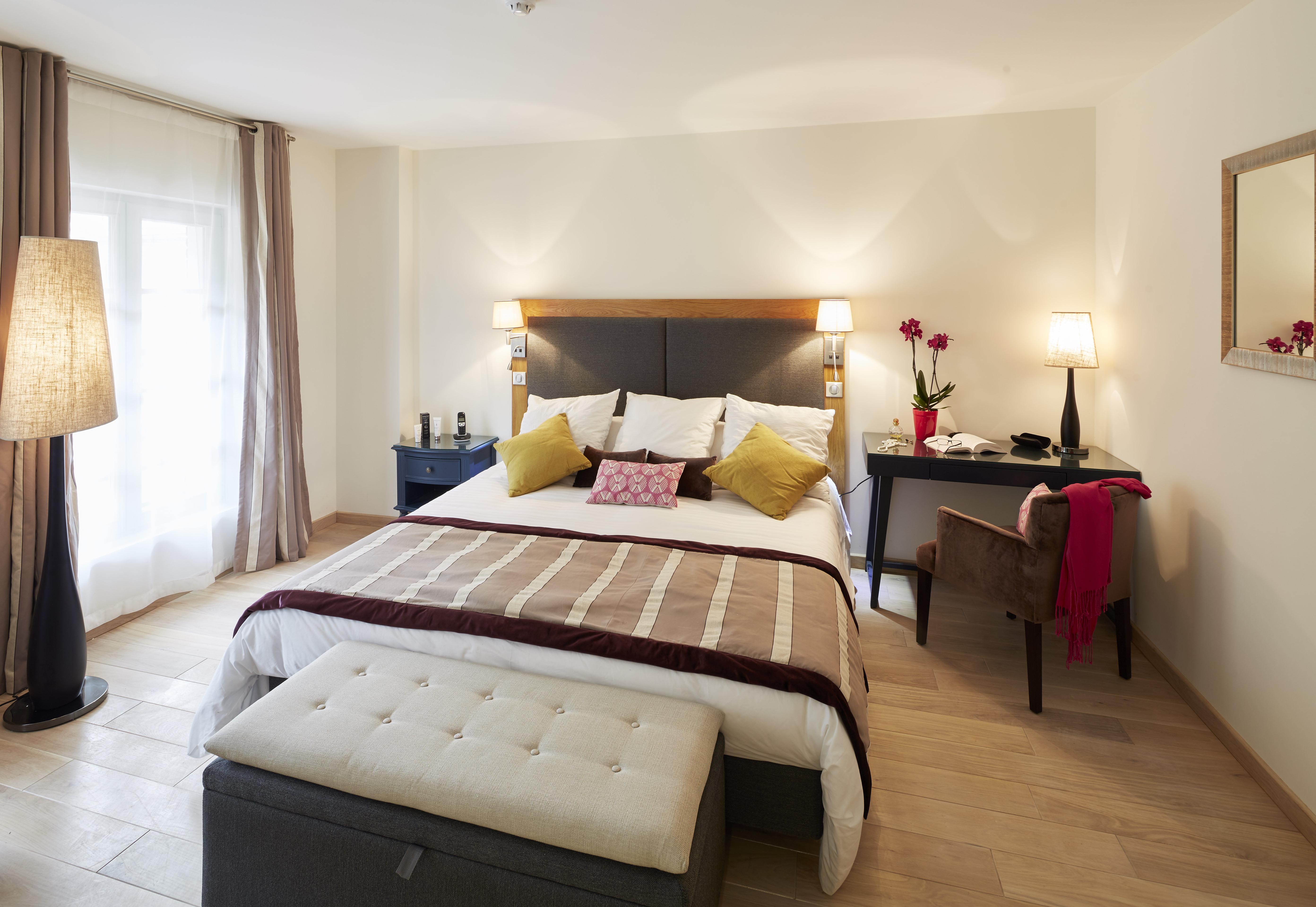 Mercure Maintenon Buitenkant foto
