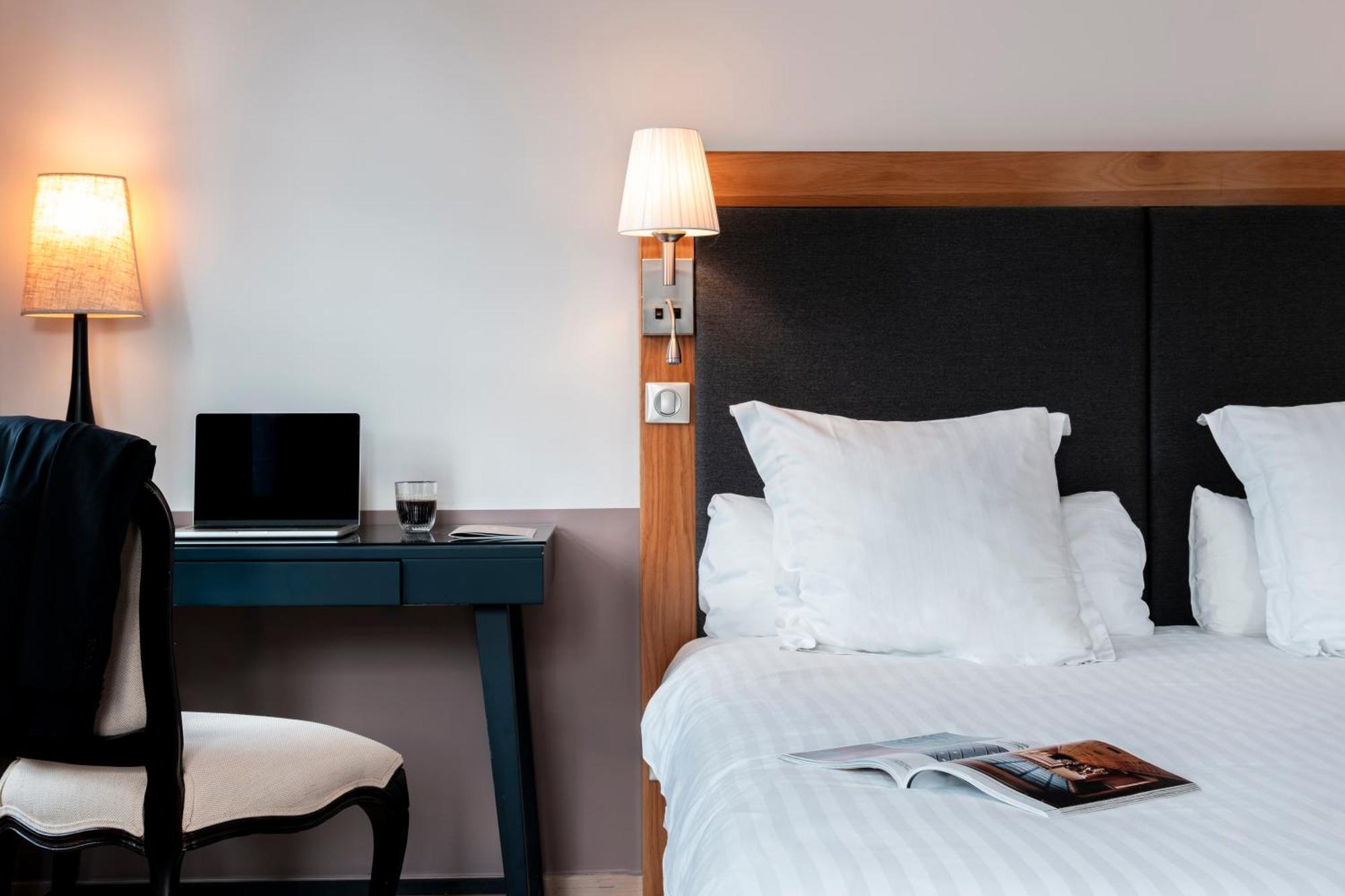 Mercure Maintenon Buitenkant foto