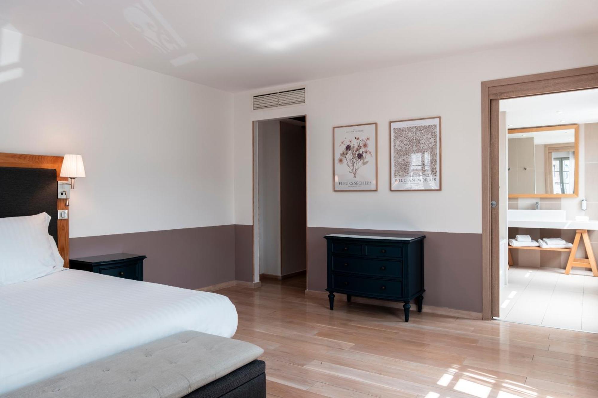 Mercure Maintenon Buitenkant foto