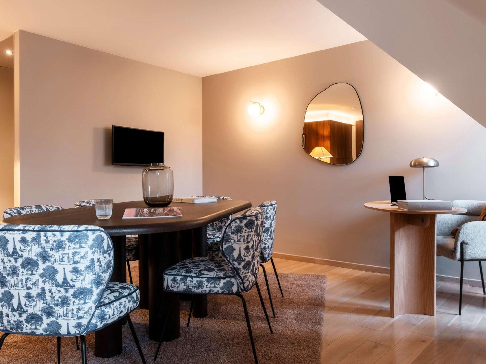 Mercure Maintenon Buitenkant foto